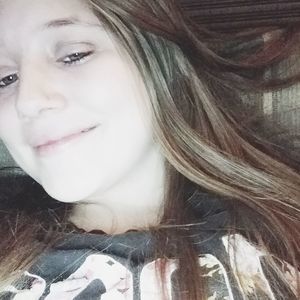 Meet your Posher, Monika